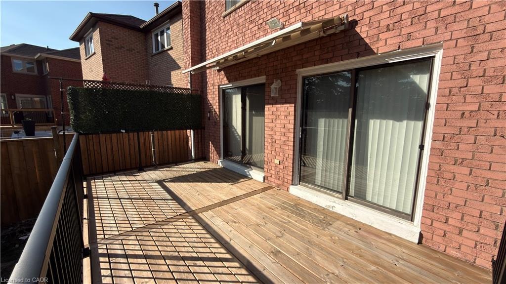 5202 Huntingfield Drive, Mississauga, ON, L5R 2L8 - 5