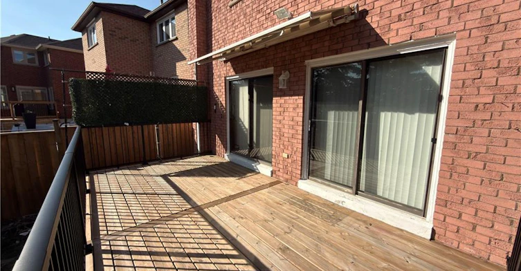 5202 Huntingfield Drive, Mississauga, ON, L5R 2L8 - 5