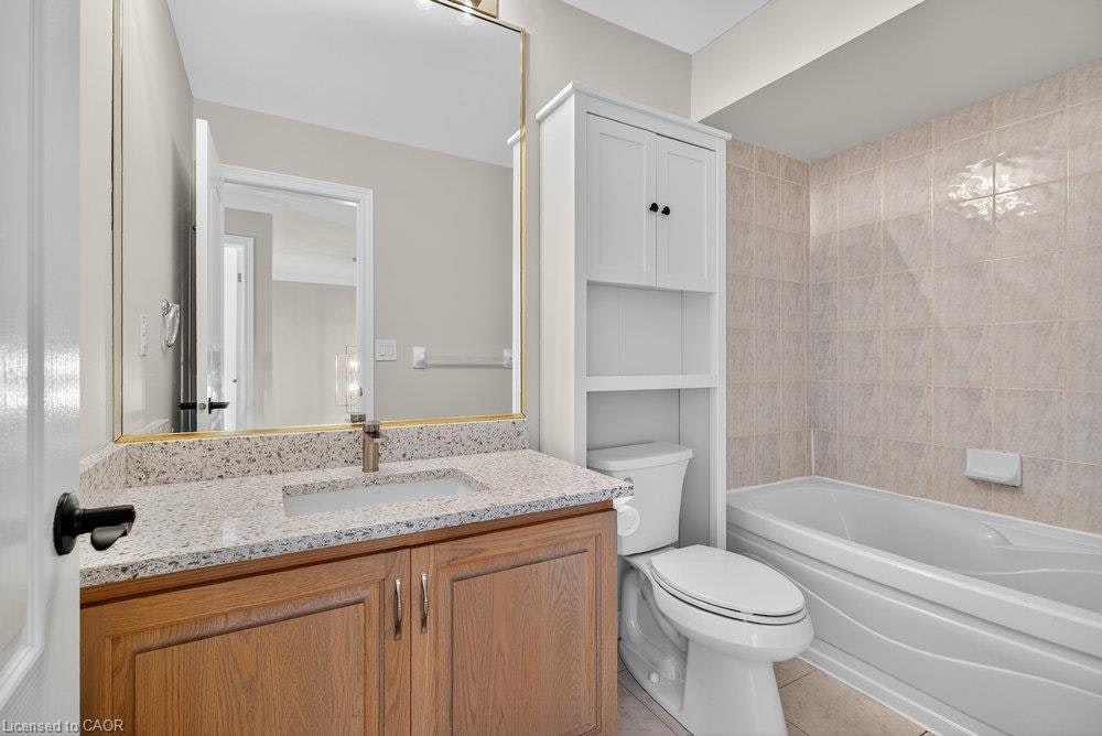 4-97 Sunvale Place, Hamilton, ON, L8E 4Z7 - 37
