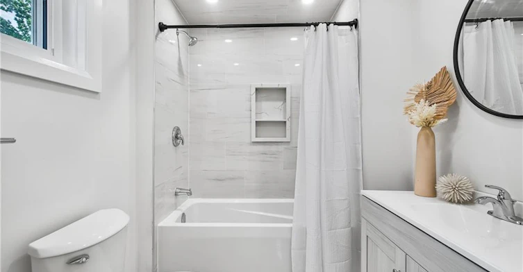 #1 (Main)-10 Comet Avenue, Hamilton, ON, L8H 7E5 - 15