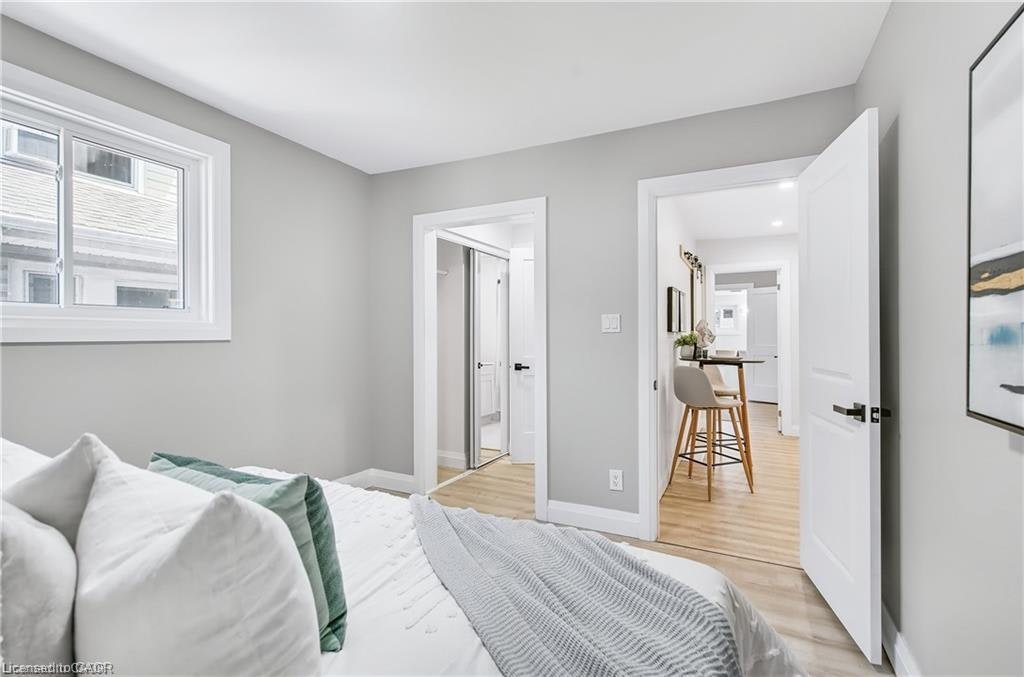 #1 (Main)-10 Comet Avenue, Hamilton, ON, L8H 7E5 - 13