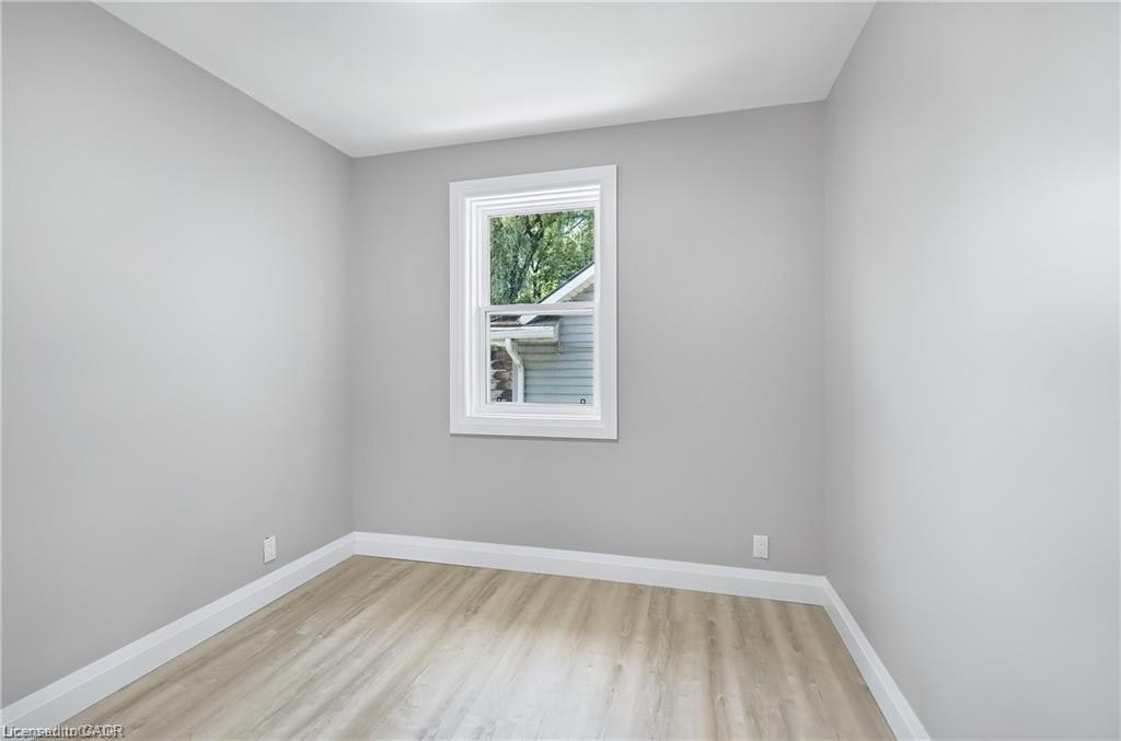 #1 (Main)-10 Comet Avenue, Hamilton, ON, L8H 7E5 - 14