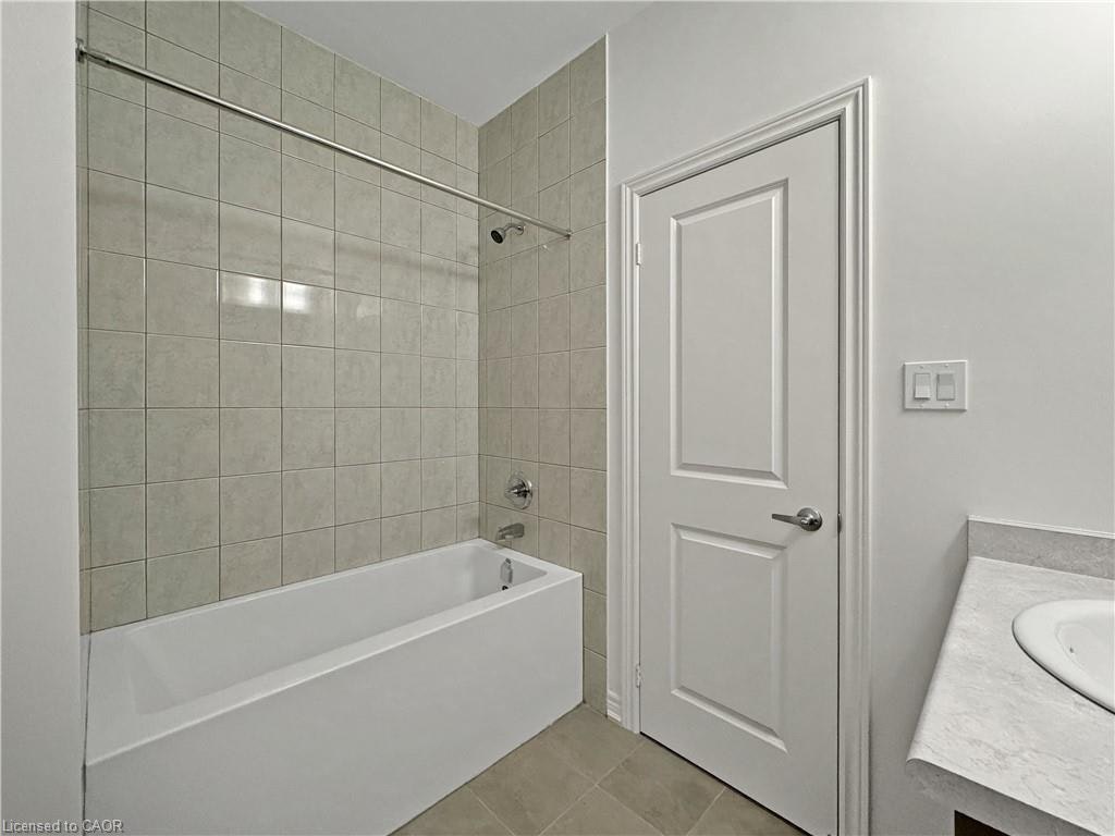 82 Gledhill Crescent, Cambridge, ON, N1T 0G5 - 22