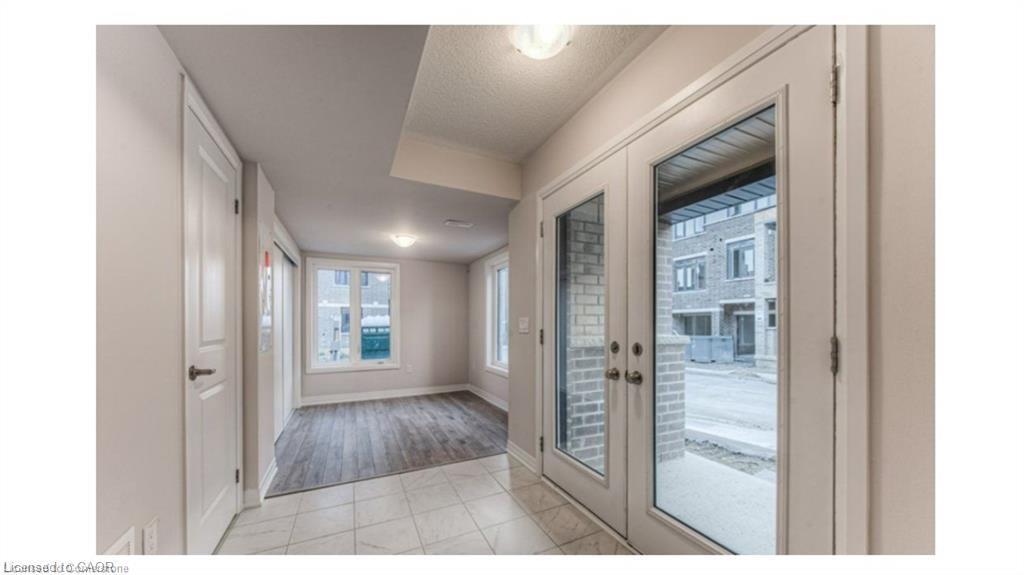 585 Colborne Street, Brantford, ON, N3S 0K4 - 5
