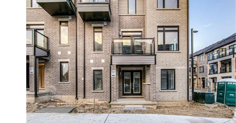585 Colborne Street, Brantford, ON, N3S 0K4 - 3