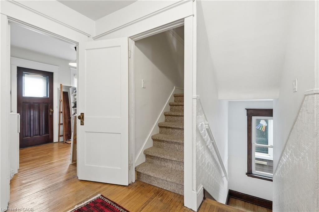 37 Connaught Avenue S, Hamilton, ON, L8M 3C3 - 28