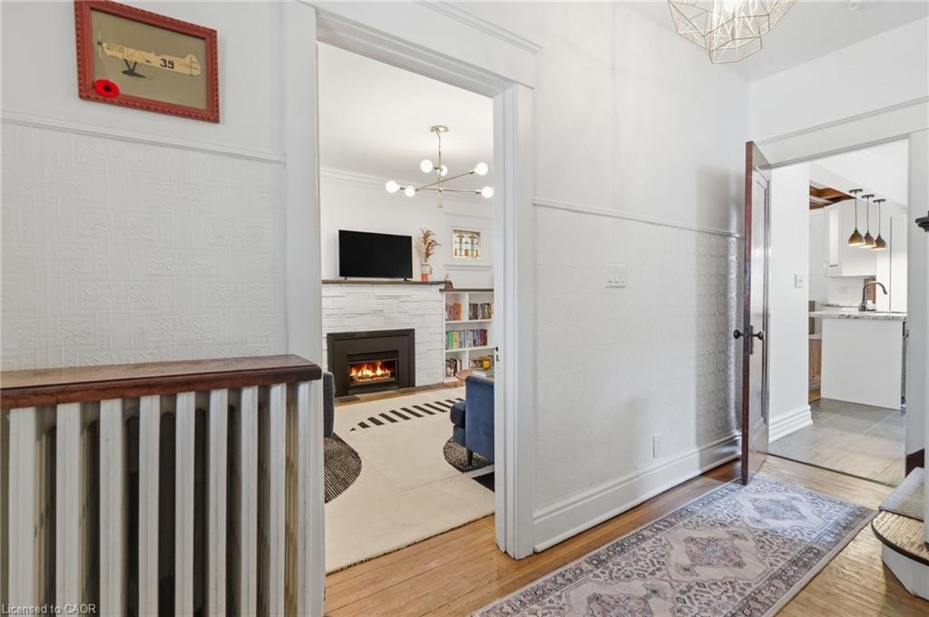 37 Connaught Avenue S, Hamilton, ON, L8M 3C3 - 6