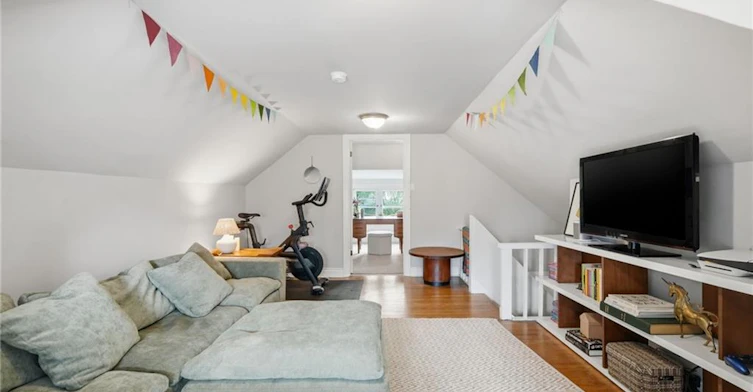 37 Connaught Avenue S, Hamilton, ON, L8M 3C3 - 33