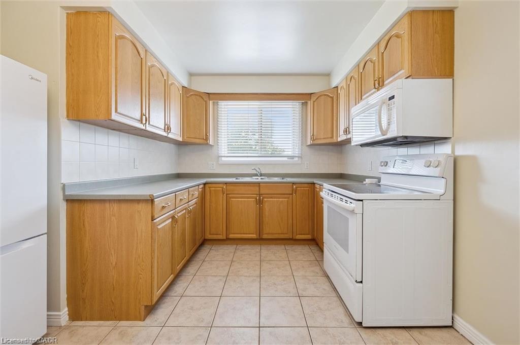 UPPER UNIT-30 Kimberly Road, Cambridge, ON, N1R 5E9 - 9