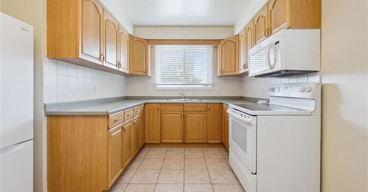 UPPER UNIT-30 Kimberly Road, Cambridge, ON, N1R 5E9 - 9