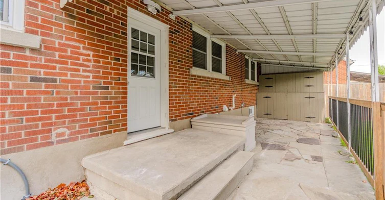 Lower-15 Edinburgh Road, Kitchener, ON, N2B 1M4 - 10