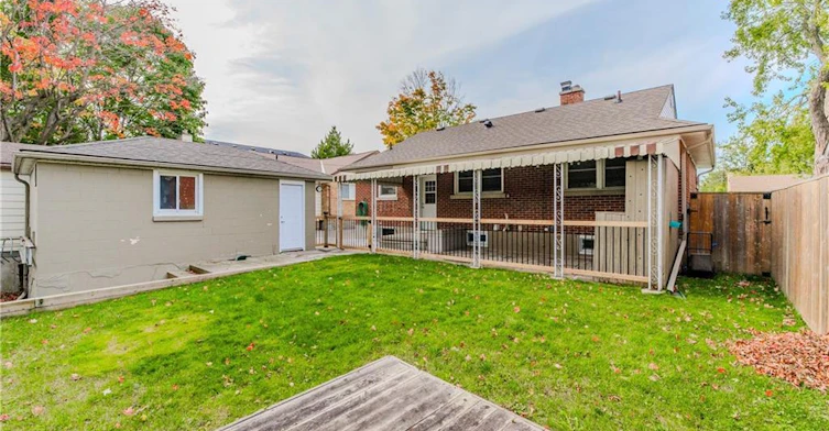 Lower-15 Edinburgh Road, Kitchener, ON, N2B 1M4 - 13