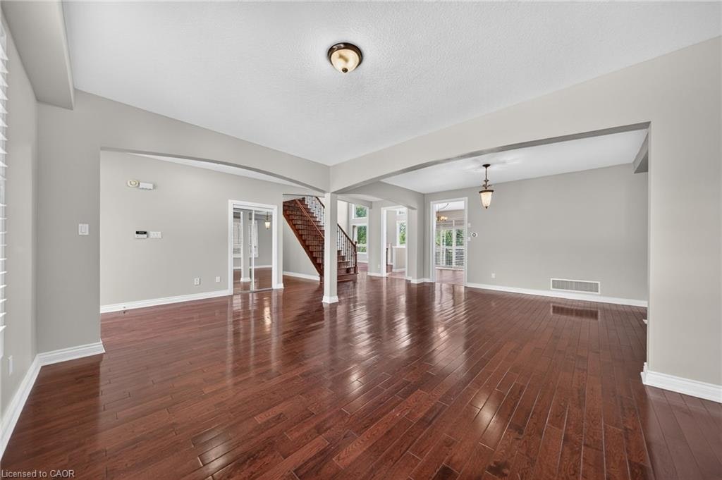103 Swift Crescent, Cambridge, ON, N1P 1J8 - 9