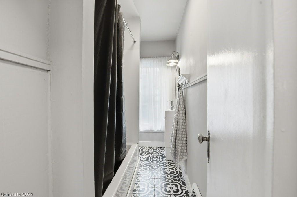 391 Douro Street, Stratford, ON, N5A 3S8 - 14