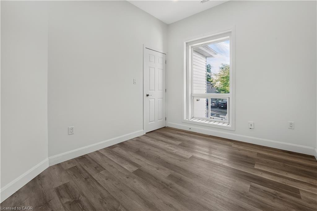 2-279 Darling Street, Brantford, ON, N3S 3X7 - 21