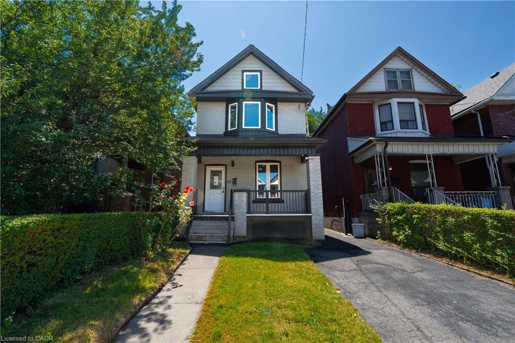 20 Somerset Avenue, Hamilton, ON, L8L 2L5