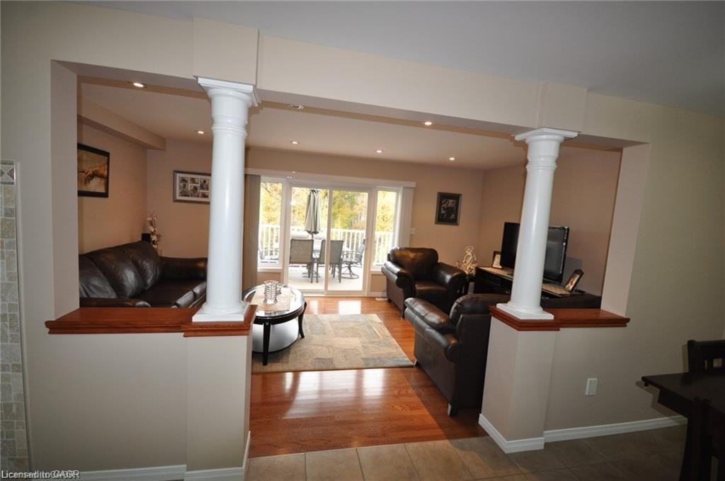 294 Briarmeadow Drive, Kitchener, ON, N2A 4L1 - 6