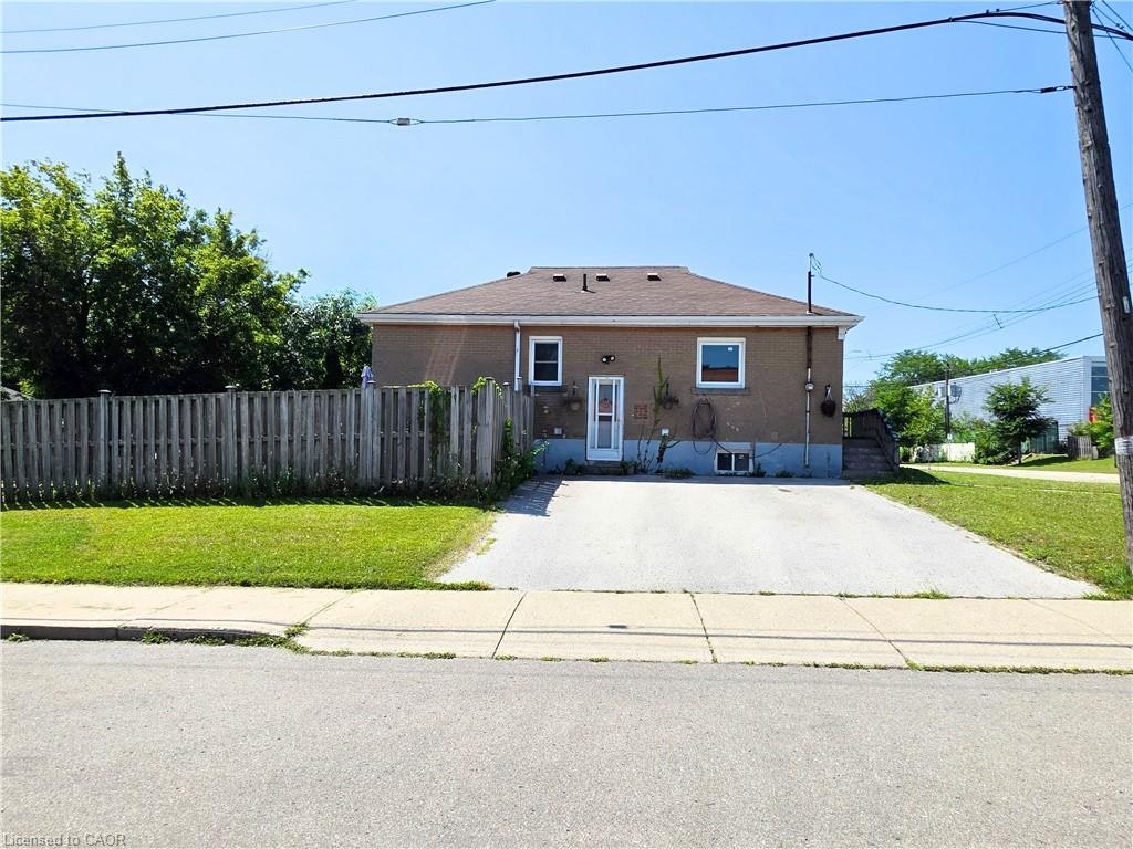 353 East 21st Street, Hamilton, ON, L8V 2V1 - 2