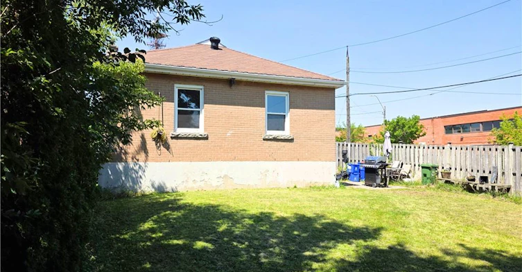353 East 21st Street, Hamilton, ON, L8V 2V1 - 21