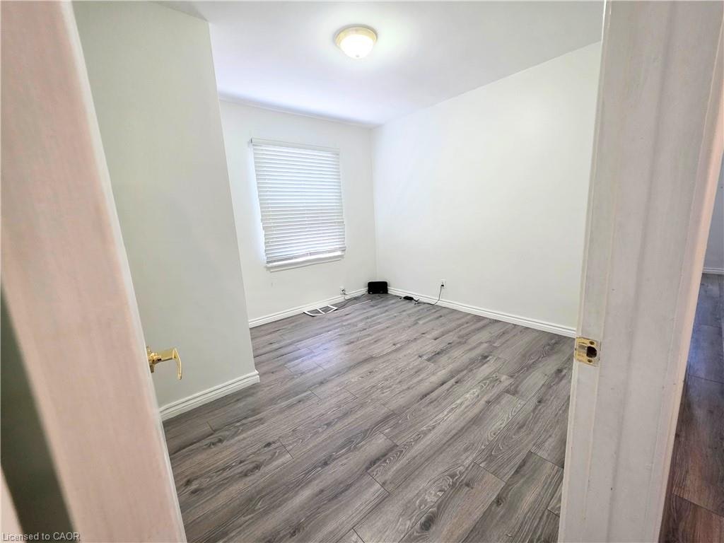 353 East 21st Street, Hamilton, ON, L8V 2V1 - 9