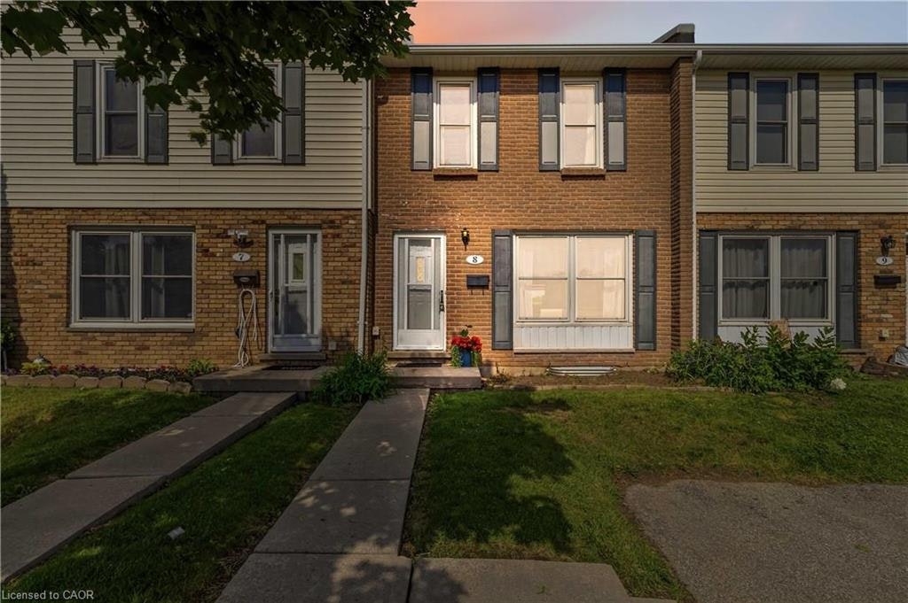 8-596 Grey Street, Brantford, ON, N3S 4Y1