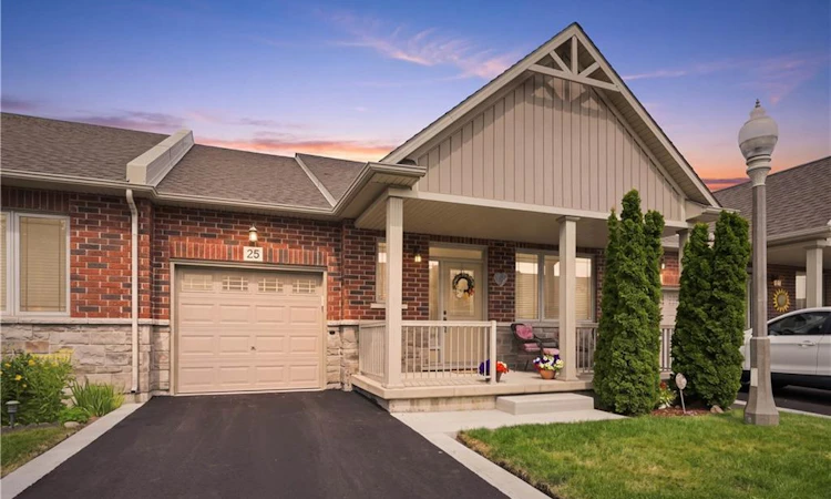 25 Stickland Lane