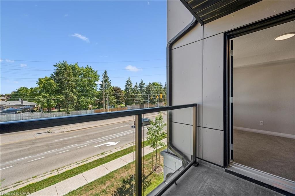 D9-410 Northfield Drive W, Waterloo, ON, N2V 0J3 - 21