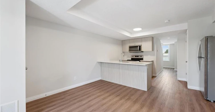 D9-410 Northfield Drive W, Waterloo, ON, N2V 0J3 - 5