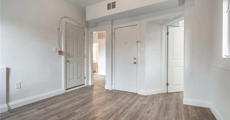 3-524 King Street E, Hamilton, ON, L8N 1E2 - 7