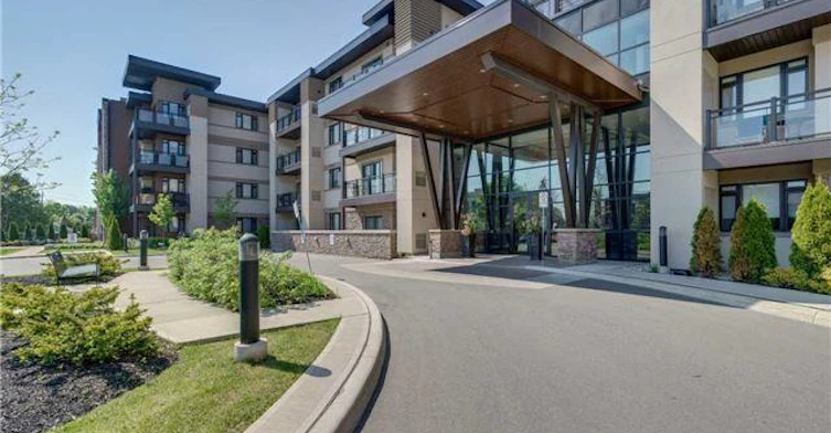 105-128 Garden Drive, Oakville, ON, L6K 0H7