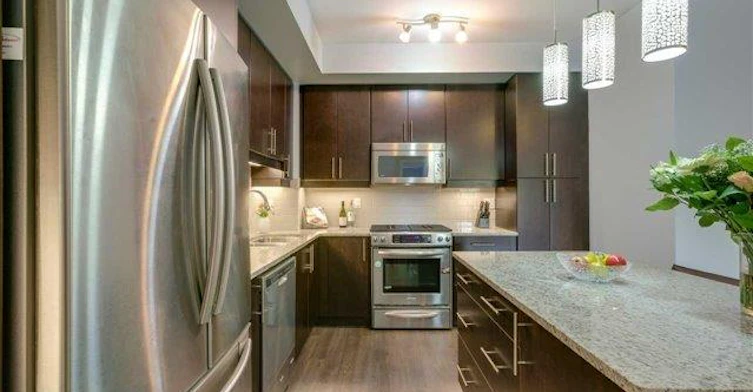 105-128 Garden Drive, Oakville, ON, L6K 0H7 - 9