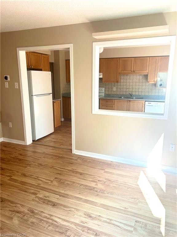 2088 Broadleaf Crescent, Burlington, ON, L7L 6S3 - 6