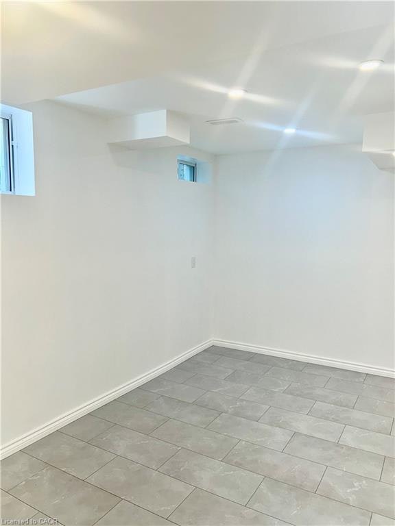 2088 Broadleaf Crescent, Burlington, ON, L7L 6S3 - 21