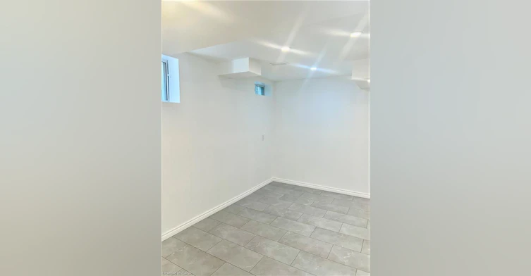 2088 Broadleaf Crescent, Burlington, ON, L7L 6S3 - 21