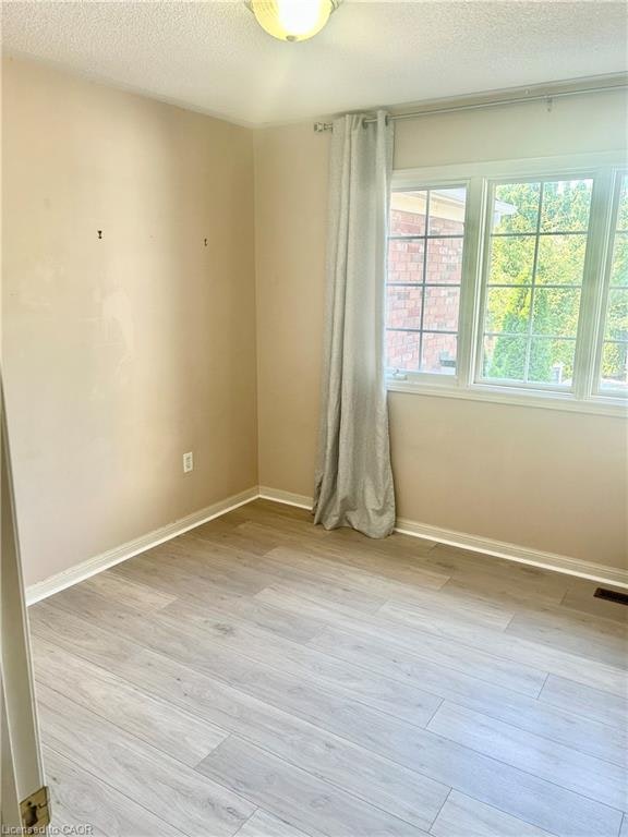 2088 Broadleaf Crescent, Burlington, ON, L7L 6S3 - 19