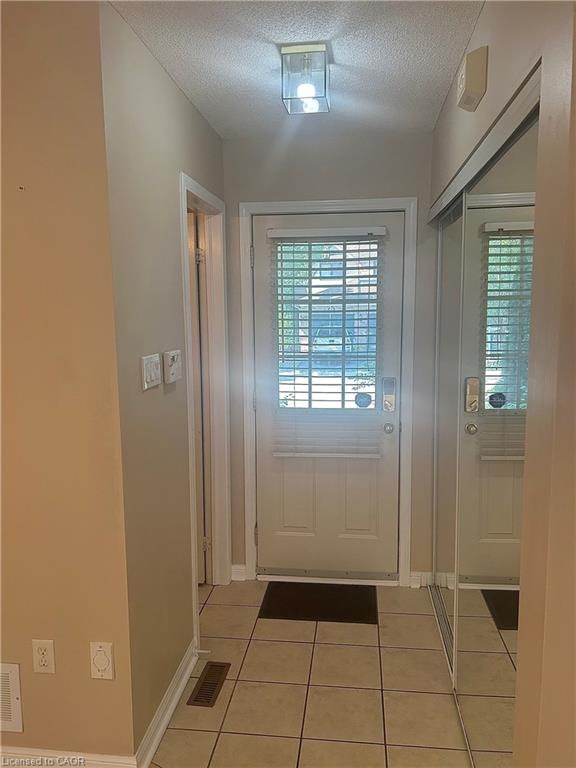 2088 Broadleaf Crescent, Burlington, ON, L7L 6S3 - 2
