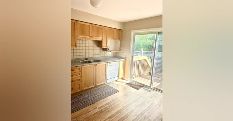 2088 Broadleaf Crescent, Burlington, ON, L7L 6S3 - 7