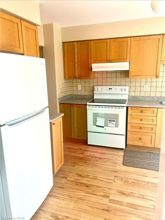 2088 Broadleaf Crescent, Burlington, ON, L7L 6S3 - 8