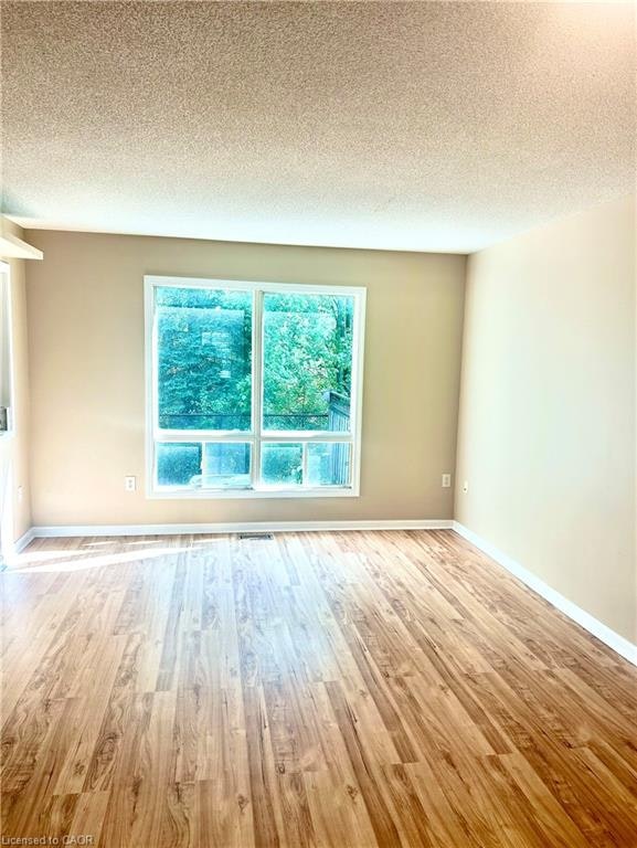 2088 Broadleaf Crescent, Burlington, ON, L7L 6S3 - 3