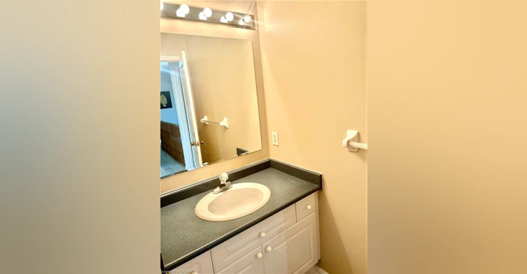 2088 Broadleaf Crescent, Burlington, ON, L7L 6S3 - 16