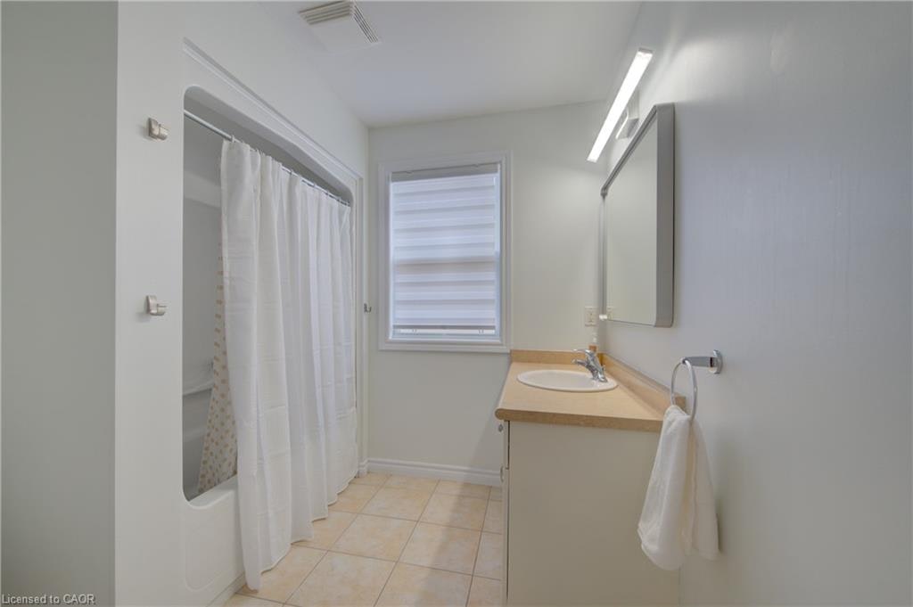 729 Keats Way, Waterloo, ON, N2T 2Y2 - 11