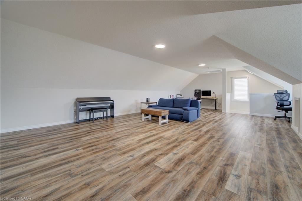 729 Keats Way, Waterloo, ON, N2T 2Y2 - 15
