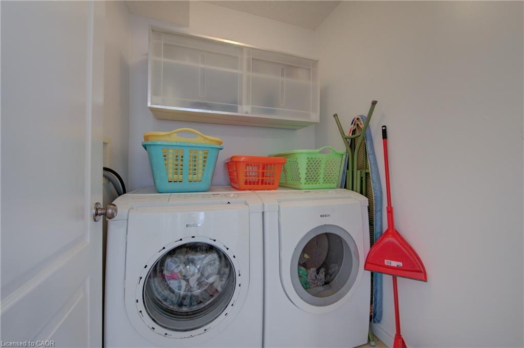 729 Keats Way, Waterloo, ON, N2T 2Y2 - 12