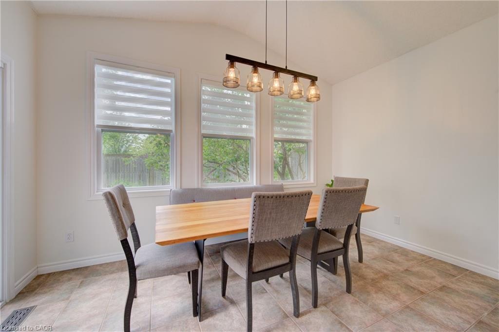 729 Keats Way, Waterloo, ON, N2T 2Y2 - 7