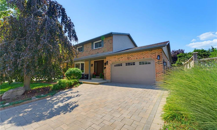 127 Michener Crescent
