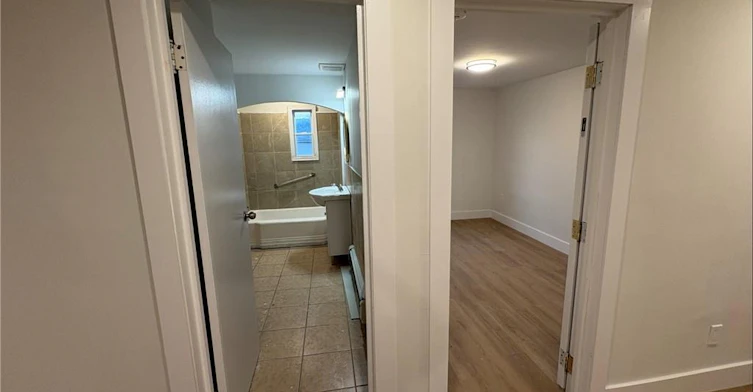 8-803 King Street, Port Colborne, ON, L3K 4J3 - 10