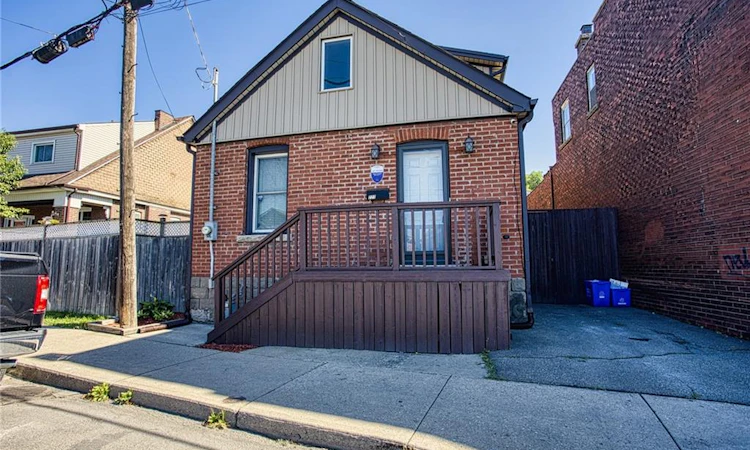 227 Beach Road