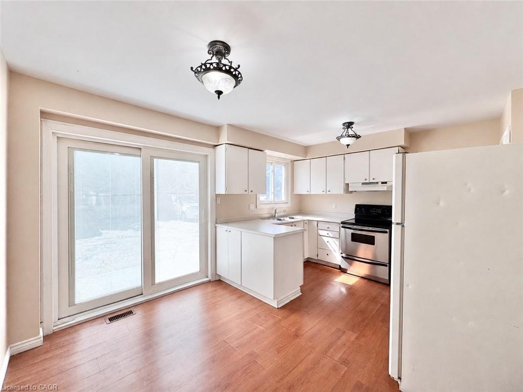319-327 Montrose Street S, Cambridge, ON, N3H 2J4 - 7