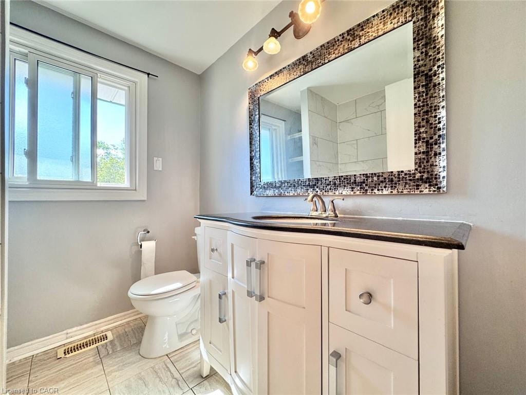 319-327 Montrose Street S, Cambridge, ON, N3H 2J4 - 12