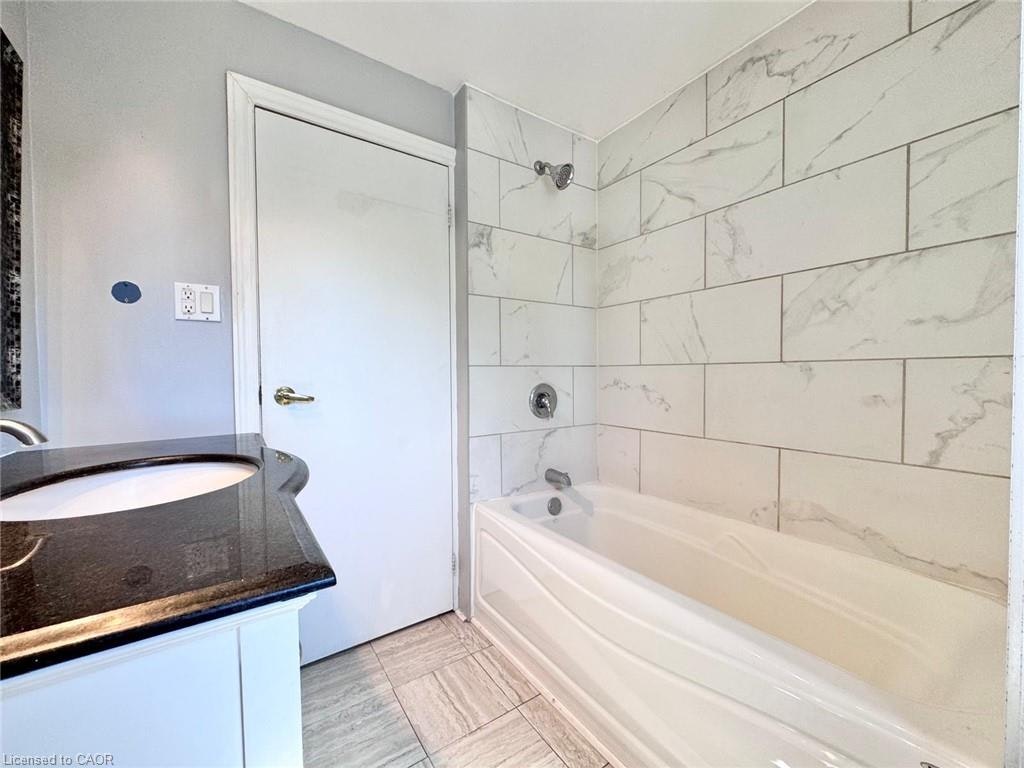 319-327 Montrose Street S, Cambridge, ON, N3H 2J4 - 13